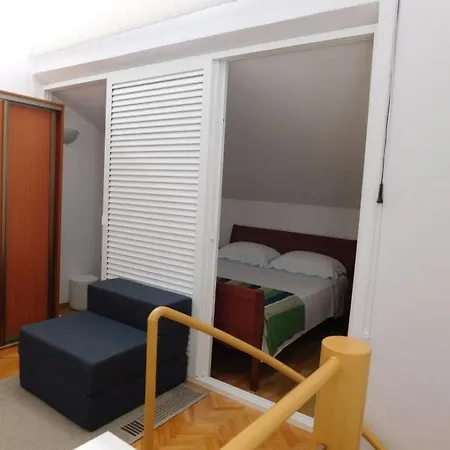 Apartment Apartman Ora *