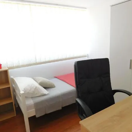 Apartment Apartman Ora Split